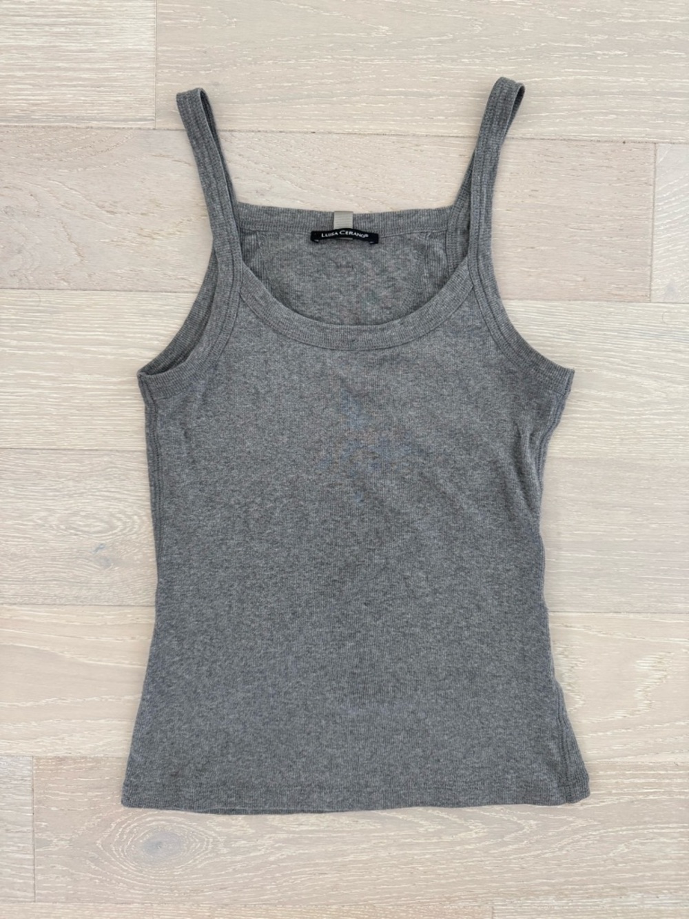 Luisa Cerano Gray Ribbed Scoop Tank Top with Gold Glitter Detailing - Size 4US - Picture 6 of 9
